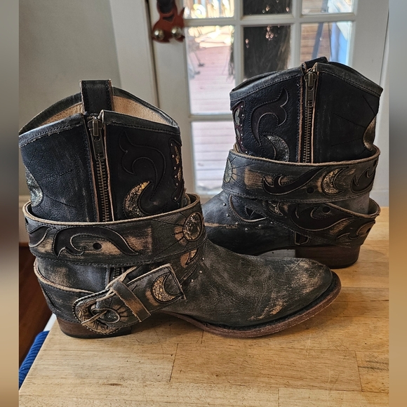 freebird Shoes - RARE Freebird Tash black size 11 OG EUC